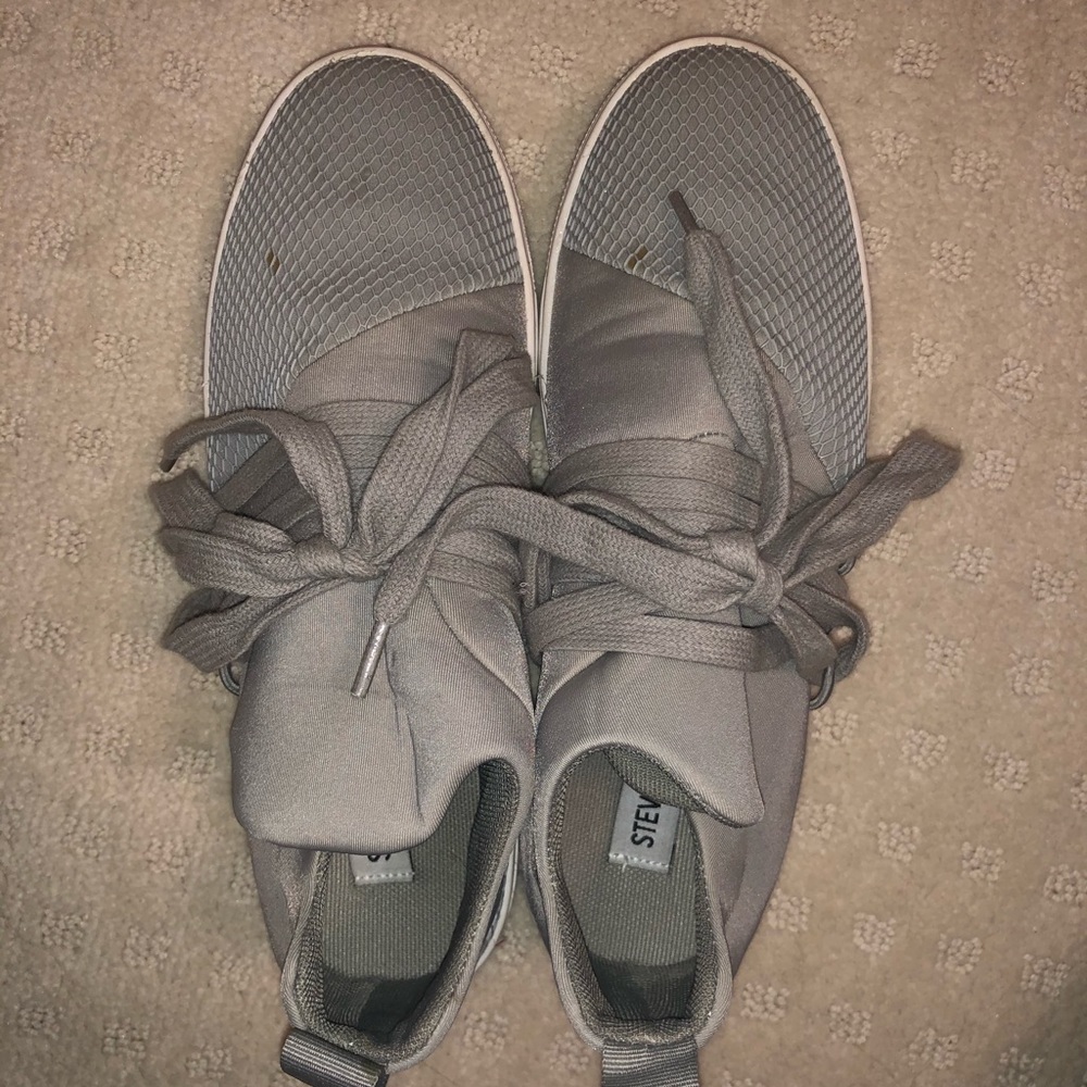 Steve Madden sneakers